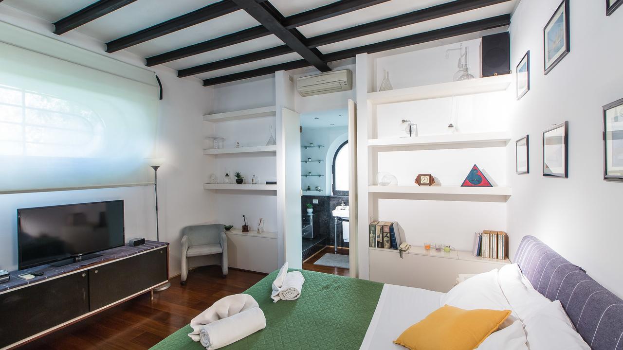 Rental In Rome Riari Garden Exterior photo